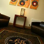호텔 Annebrook House 4*