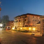 Annebrook House Otel 4*