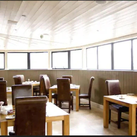 Annebrook House 멀린가