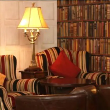 Hotel Annebrook House