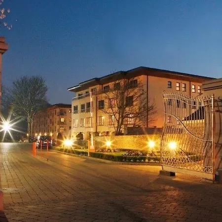 Annebrook House Otel 4*