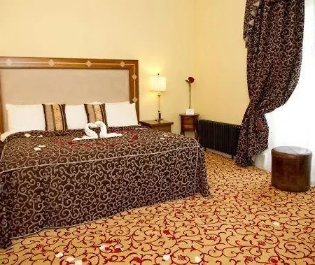 Annebrook House Hotel 4*