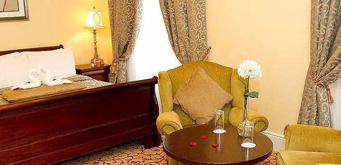 Annebrook House Hotel