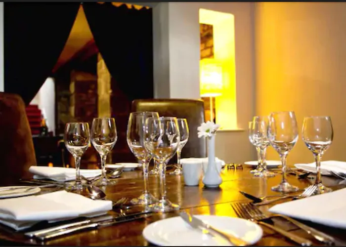 Hotel Annebrook House